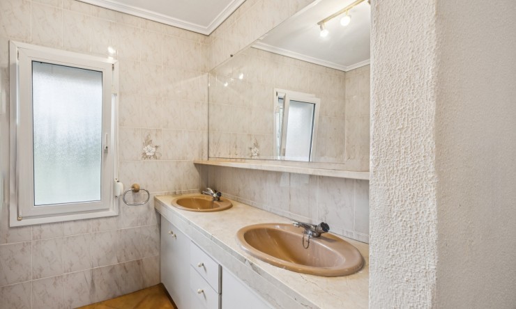 Revente - Villa -
Denia - La Pedrera - Vessanes