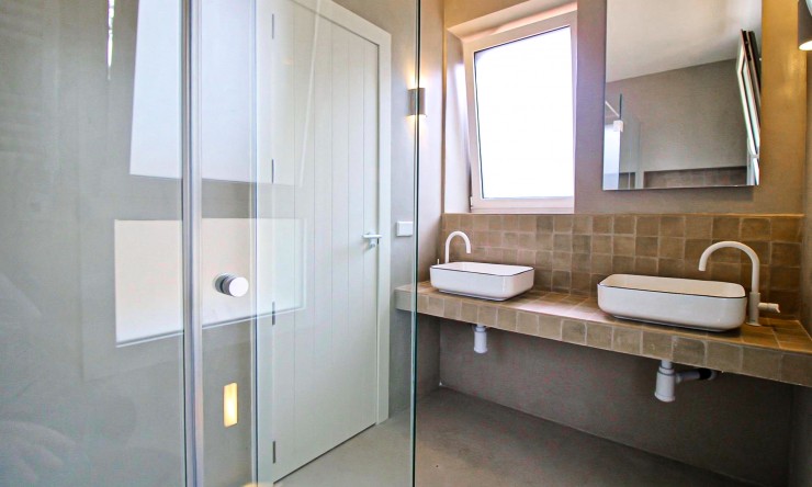 Herverkoop - Villa -
Denia - Las Rotas / Les Rotes