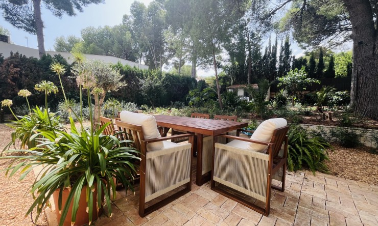 Herverkoop - Villa -
Denia - Las Rotas / Les Rotes