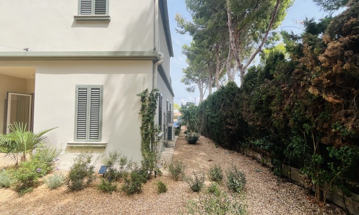 Herverkoop - Villa -
Denia - Las Rotas / Les Rotes