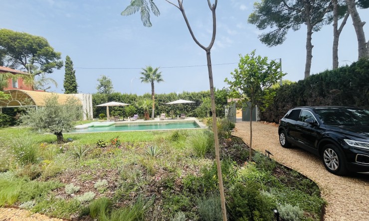 Herverkoop - Villa -
Denia - Las Rotas / Les Rotes