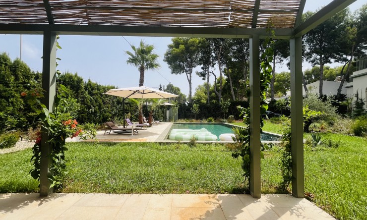 Herverkoop - Villa -
Denia - Las Rotas / Les Rotes