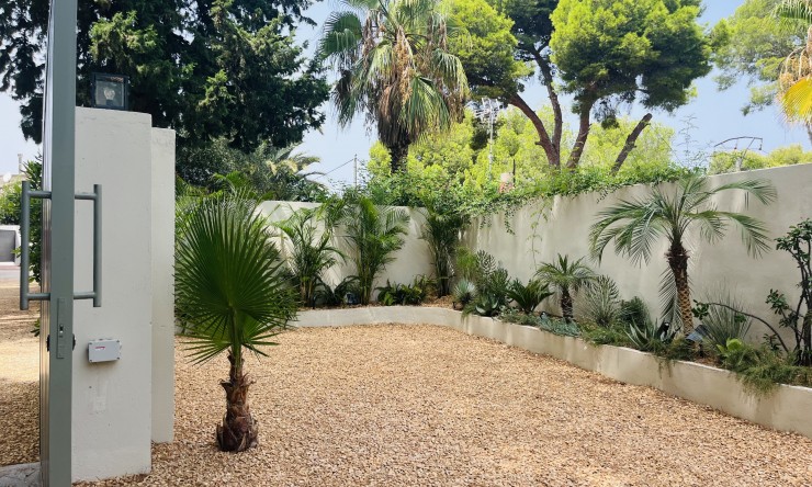 Herverkoop - Villa -
Denia - Las Rotas / Les Rotes