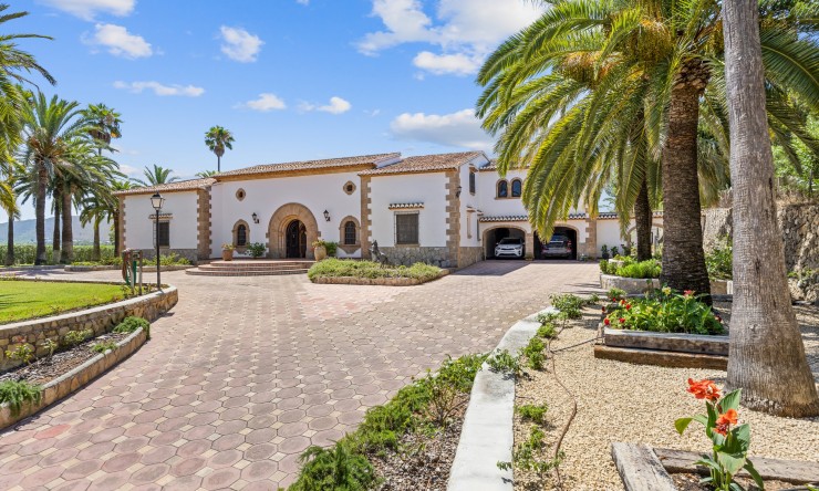 Herverkoop - Villa -
Jávea / Xàbia - Partides comunes - Adsubia