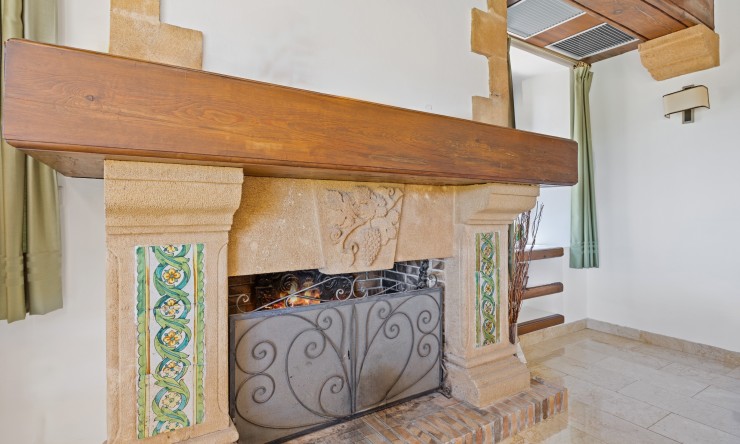 Herverkoop - Villa -
Jávea / Xàbia - Partides comunes - Adsubia