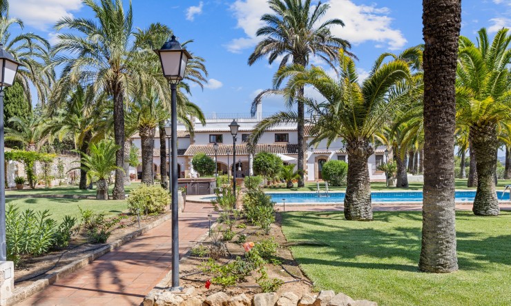 Herverkoop - Villa -
Jávea / Xàbia - Partides comunes - Adsubia