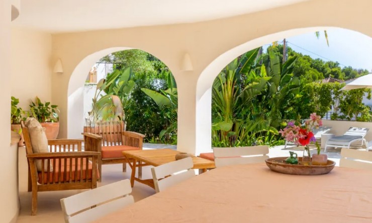 Herverkoop - Villa -
Moraira - Moravit - Cap Blanc