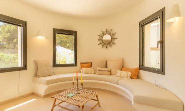 Herverkoop - Villa -
Moraira - Moravit - Cap Blanc