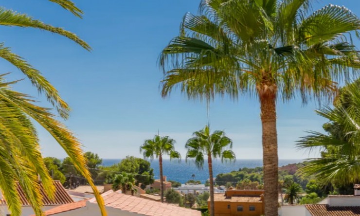 Herverkoop - Villa -
Moraira - Moravit - Cap Blanc