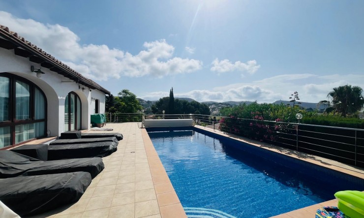 Resale - Villa -
Moraira - Benimeit - Tabaira