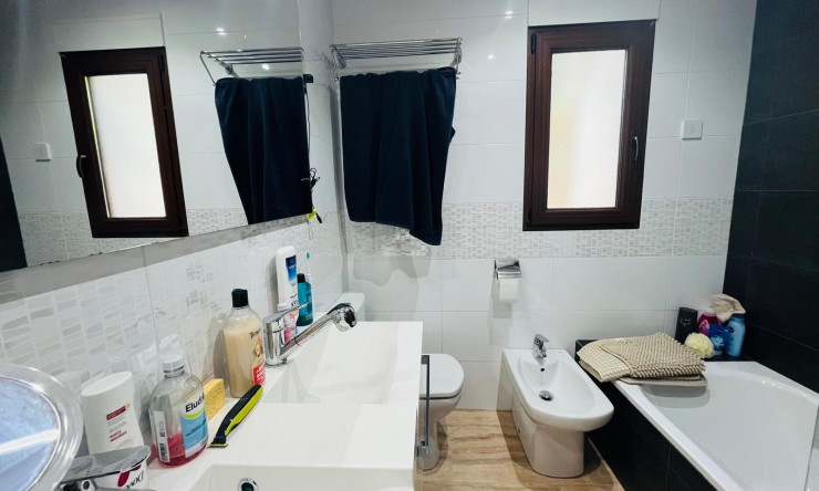 Herverkoop - Villa -
Moraira - Benimeit - Tabaira