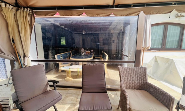 Herverkoop - Villa -
Moraira - Benimeit - Tabaira