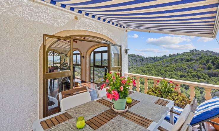 Herverkoop - Villa -
Jávea / Xàbia - Partides comunes - Adsubia