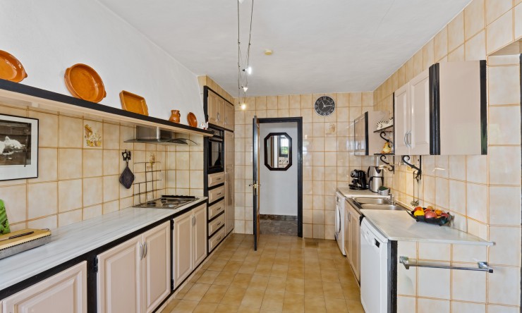 Herverkoop - Villa -
Jávea / Xàbia - Partides comunes - Adsubia