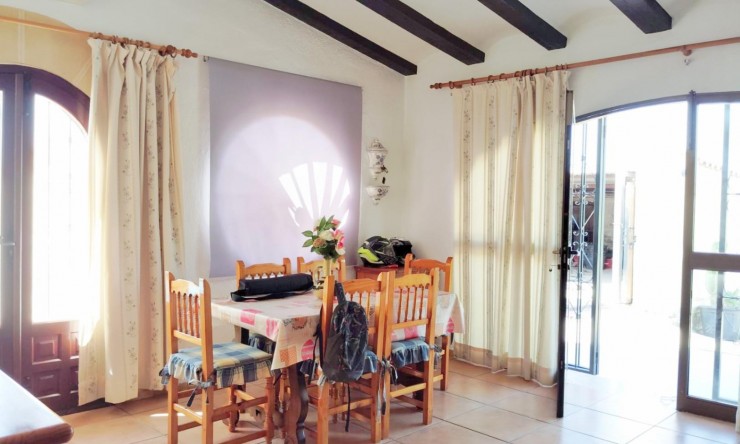 Herverkoop - Villa -
Benissa - Benissa pueblo