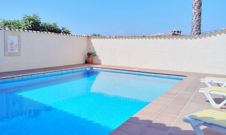 Herverkoop - Villa -
Benissa - Benissa pueblo