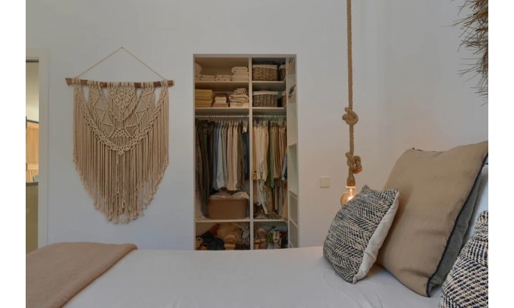 Herverkoop - Villa -
Moraira - Benimeit - Tabaira