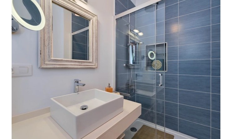 Herverkoop - Villa -
Moraira - Benimeit - Tabaira