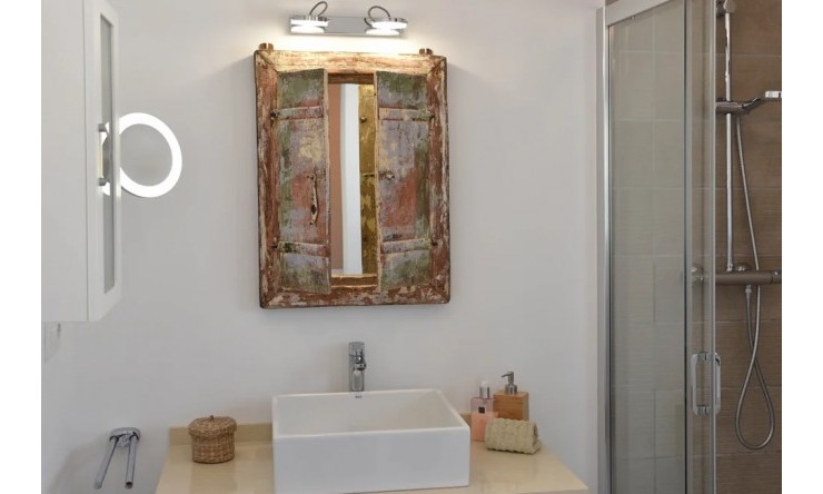 Herverkoop - Villa -
Moraira - Benimeit - Tabaira