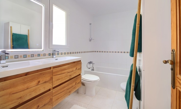 Herverkoop - Villa -
Jávea / Xàbia - Partides comunes - Adsubia