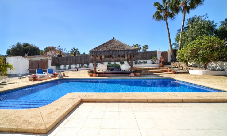 Herverkoop - Villa -
Jávea / Xàbia - Partides comunes - Adsubia