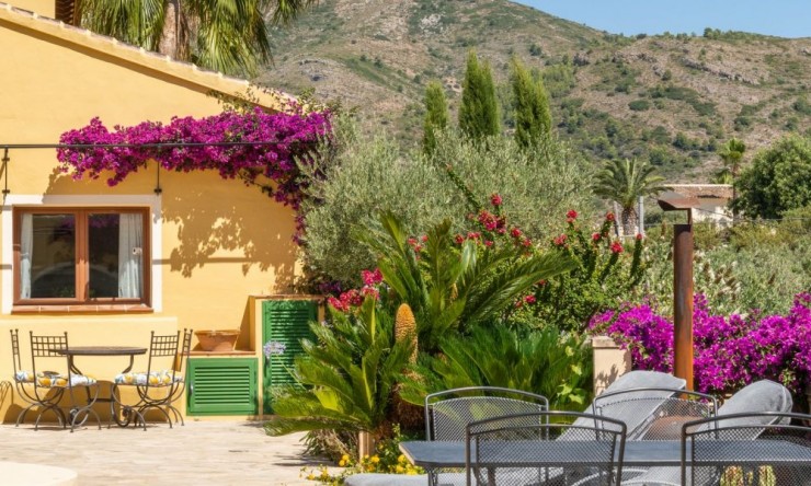 Herverkoop - Villa -
Lliber