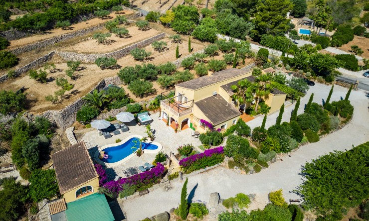 Herverkoop - Villa -
Lliber