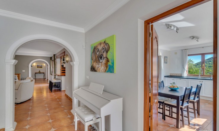 Herverkoop - Villa -
Lliber