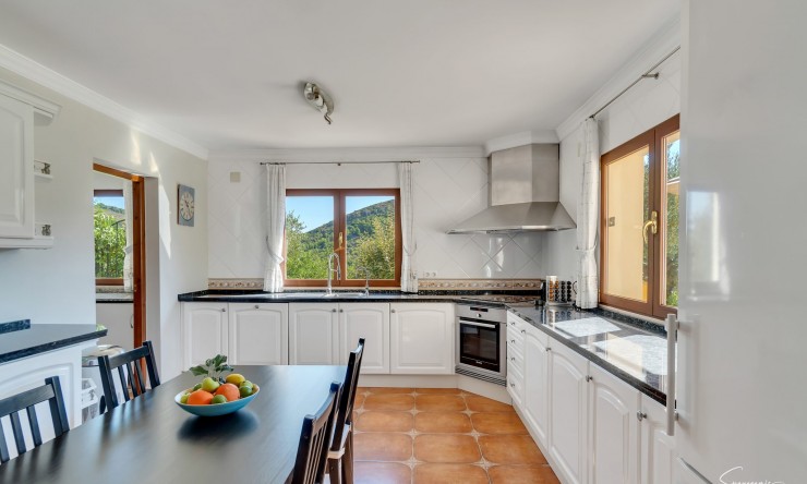 Herverkoop - Villa -
Lliber