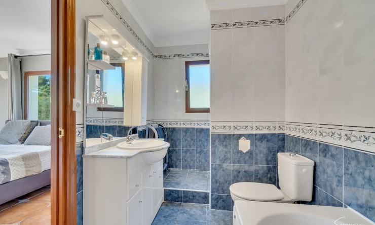 Herverkoop - Villa -
Lliber