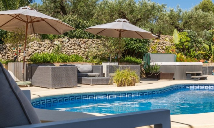 Herverkoop - Villa -
Lliber