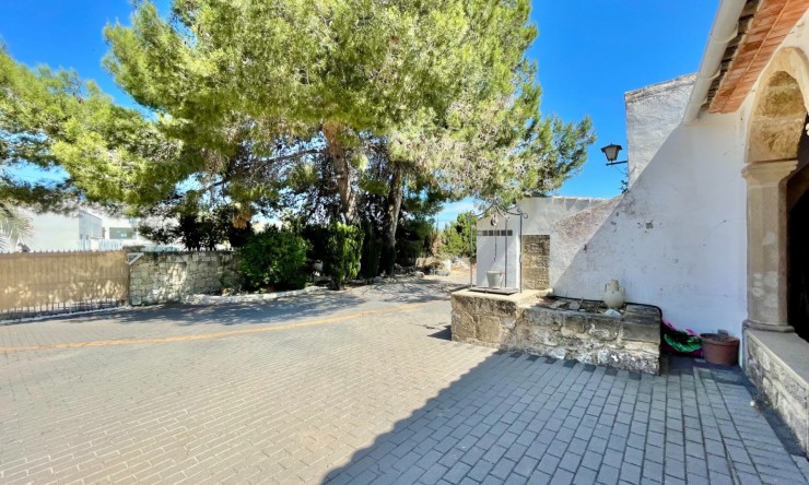 Herverkoop - Villa -
Jávea / Xàbia - Partida Tosal - Zona dels Castellans