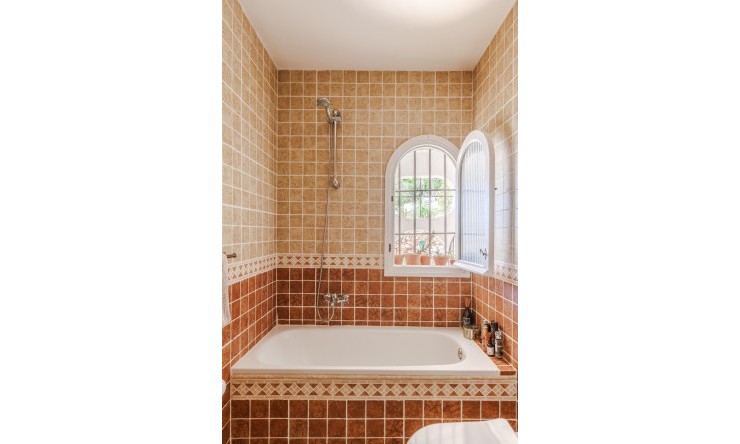 Herverkoop -  -
Jávea / Xàbia - Partida Tosal - Zona dels Castellans