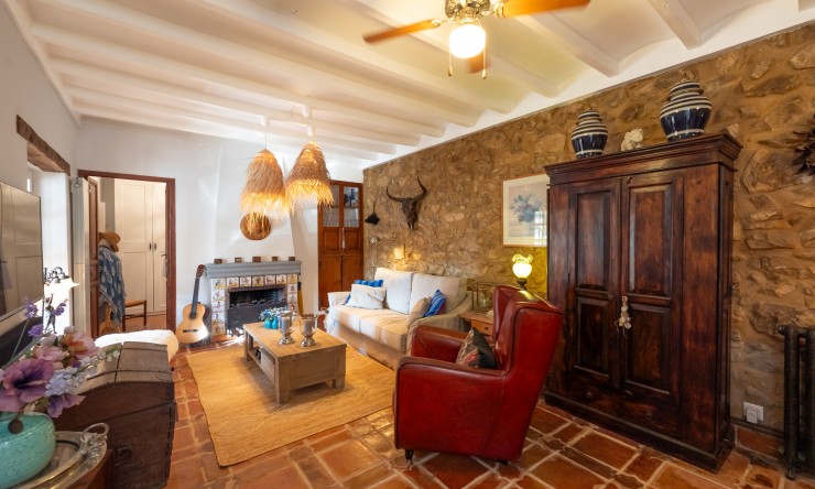 Herverkoop - Villa -
Calpe / Calp - La Empedrola