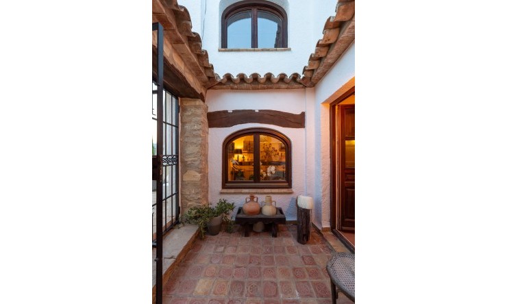 Herverkoop - Villa -
Calpe / Calp - La Empedrola