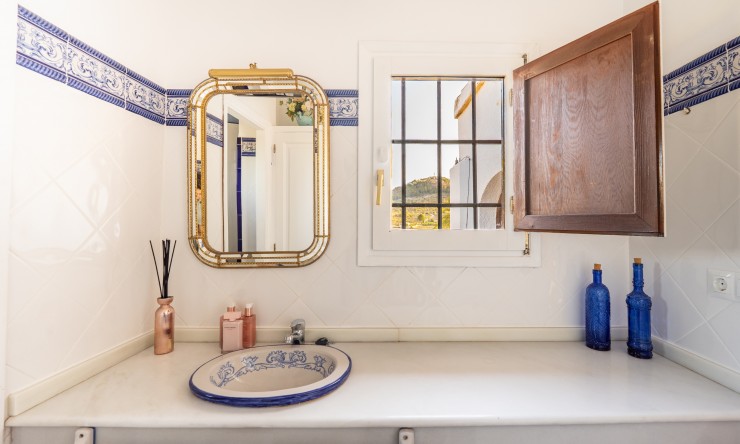 Herverkoop - Villa -
Calpe / Calp - La Empedrola