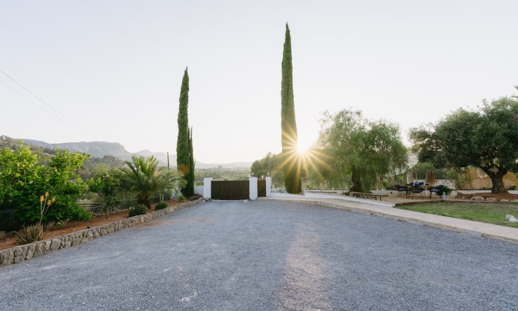 Herverkoop - Villa -
Calpe / Calp - La Empedrola