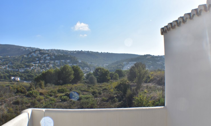 Herverkoop - Villa -
Moraira - Benimeit - Tabaira