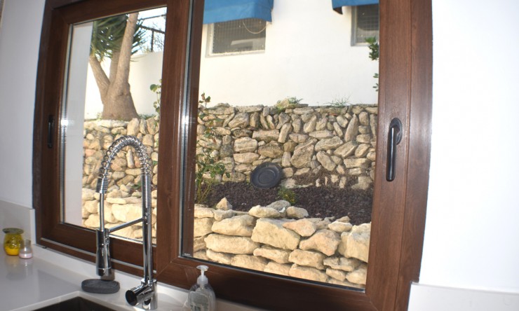 Herverkoop - Villa -
Moraira - Benimeit - Tabaira