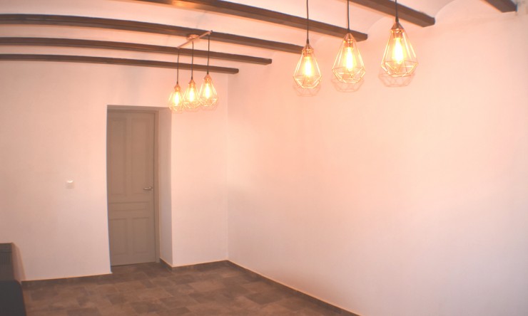 Herverkoop - Villa -
Moraira - Benimeit - Tabaira