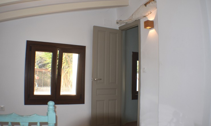 Herverkoop - Villa -
Moraira - Benimeit - Tabaira