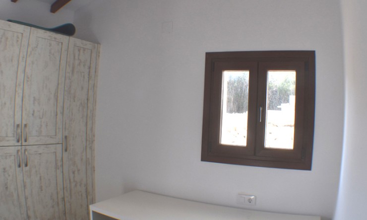 Herverkoop - Villa -
Moraira - Benimeit - Tabaira