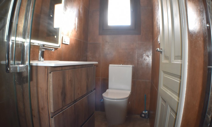 Herverkoop - Villa -
Moraira - Benimeit - Tabaira