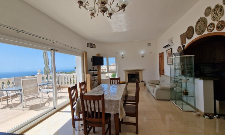 Herverkoop - Villa -
Benitachell / El Poble Nou de Benitatxell - Cumbre del Sol