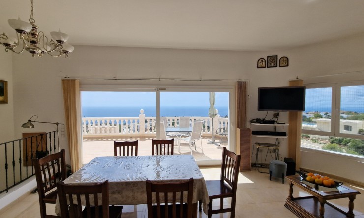 Herverkoop - Villa -
Benitachell / El Poble Nou de Benitatxell - Cumbre del Sol