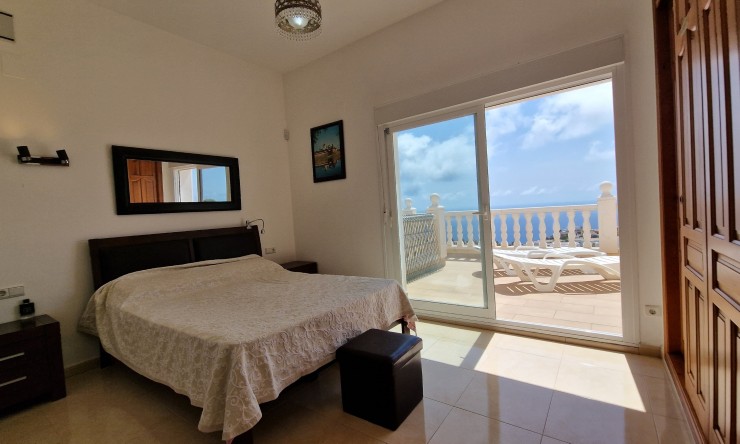 Herverkoop - Villa -
Benitachell / El Poble Nou de Benitatxell - Cumbre del Sol