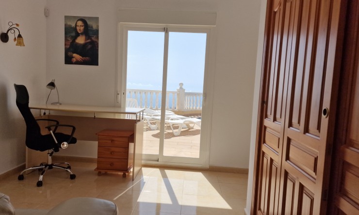 Herverkoop - Villa -
Benitachell / El Poble Nou de Benitatxell - Cumbre del Sol