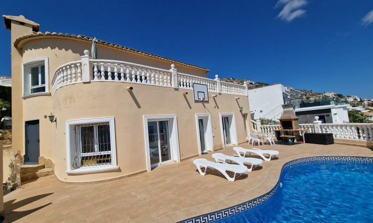 Herverkoop - Villa -
Benitachell / El Poble Nou de Benitatxell - Cumbre del Sol