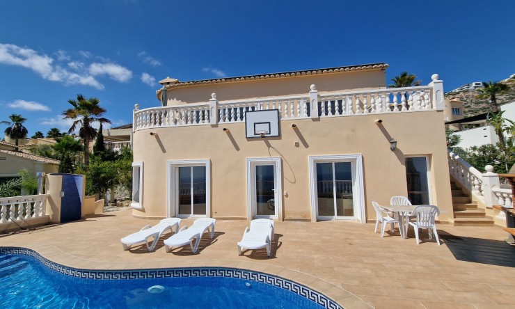 Herverkoop - Villa -
Benitachell / El Poble Nou de Benitatxell - Cumbre del Sol