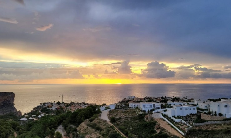 Herverkoop - Villa -
Benitachell / El Poble Nou de Benitatxell - Cumbre del Sol